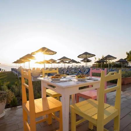 Unique Golf And 5* Soke