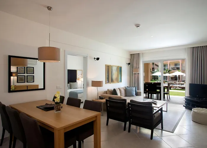 Unique Golf And Отель Сёке