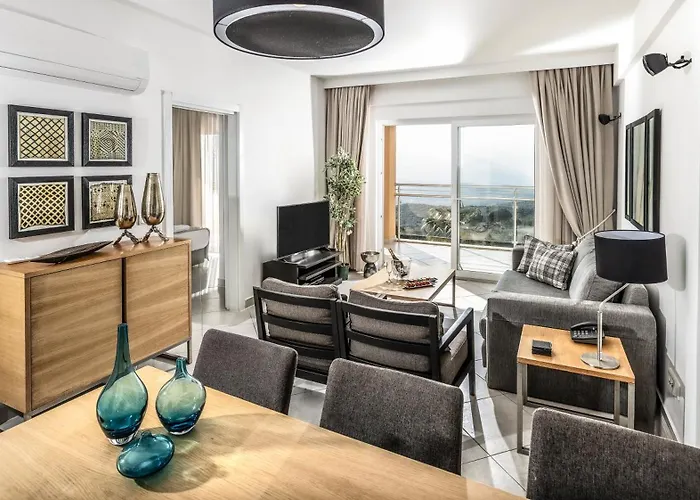 Отель Unique Golf And Сёке