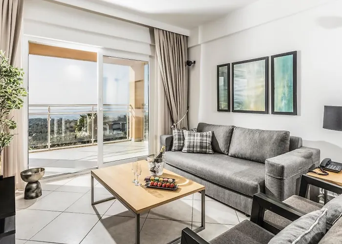 Unique Golf And 5* Сёке