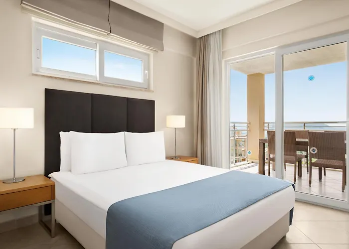 Unique Golf And Otel 5*