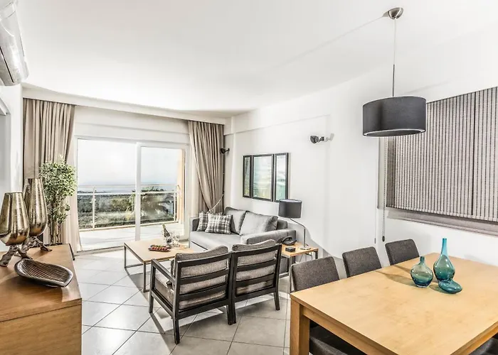 Unique Golf And Сёке